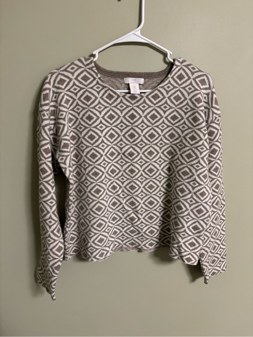 H by Halston Geometric Diamond Knit Sweater Taupe Ivory Medium Elevated Neutral